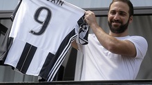 Gonzalo Higuain nói gì trong thời khắc gia nhập Juve?